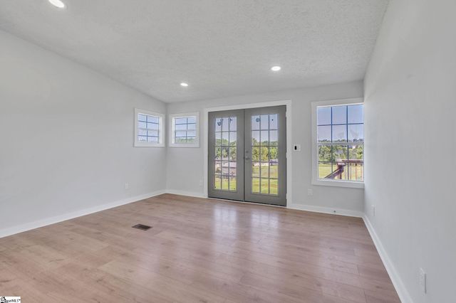 1339 Foster Road, Inman, SC 29349