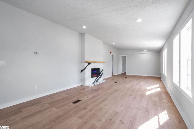 1339 Foster Road, Inman, SC 29349