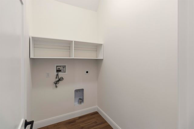 23 Shearwater Drive, Portsmouth, NH 03801