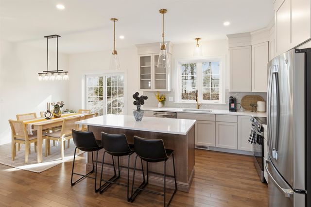 23 Shearwater Drive, Portsmouth, NH 03801