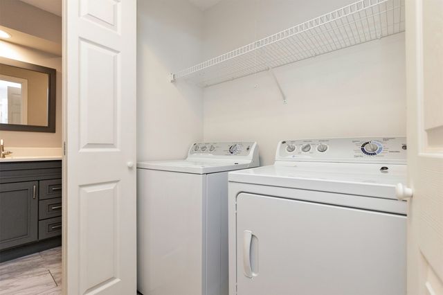 1003 Lincoln Street SE, Bondurant, IA 50035