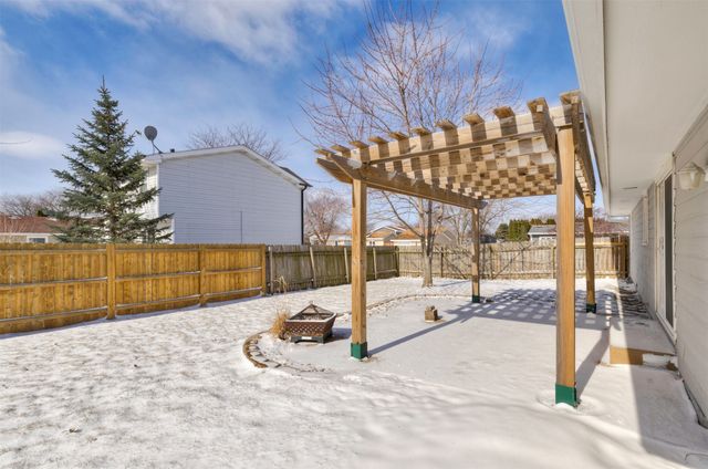 1003 Lincoln Street SE, Bondurant, IA 50035