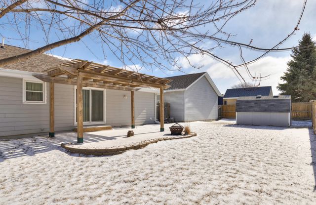 1003 Lincoln Street SE, Bondurant, IA 50035