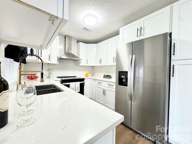 1634 Pamela Lorraine Drive, Charlotte, NC 28213