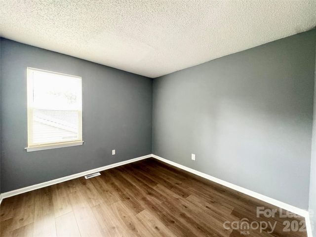 1634 Pamela Lorraine Drive, Charlotte, NC 28213