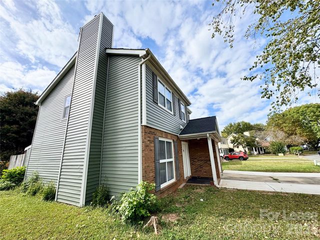 1634 Pamela Lorraine Drive, Charlotte, NC 28213