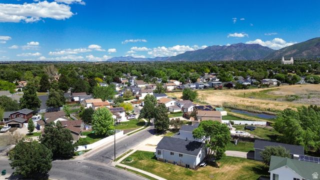 711 S 825 E, Layton, UT 84041