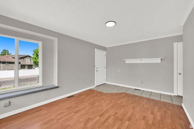 711 S 825 E, Layton, UT 84041