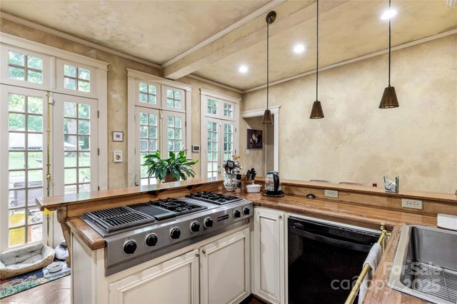 7 Kings Mountain Street, York, SC 29745