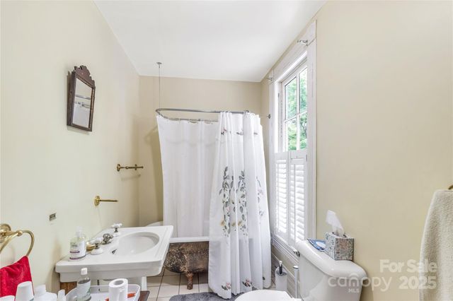 7 Kings Mountain Street, York, SC 29745