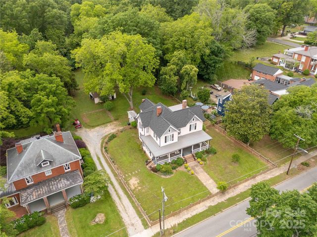 7 Kings Mountain Street, York, SC 29745