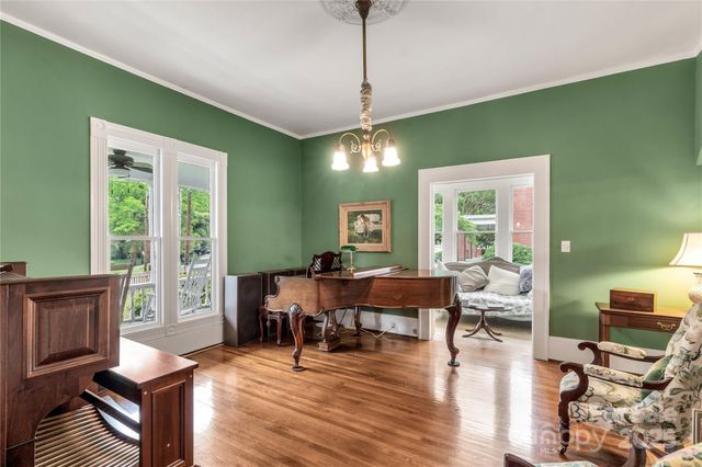 7 Kings Mountain Street, York, SC 29745
