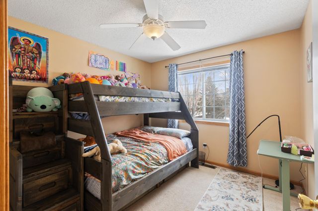 9811 Hamlet Lane S, Cottage Grove, MN 55016