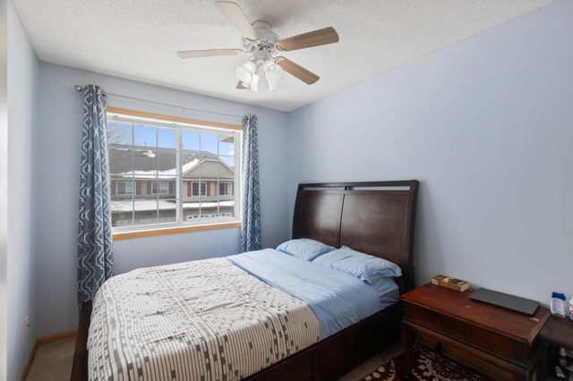 9811 Hamlet Lane S, Cottage Grove, MN 55016