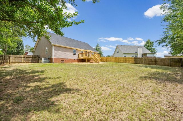 270 Harold Dr, Clarksville, TN 37040
