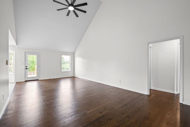 270 Harold Dr, Clarksville, TN 37040