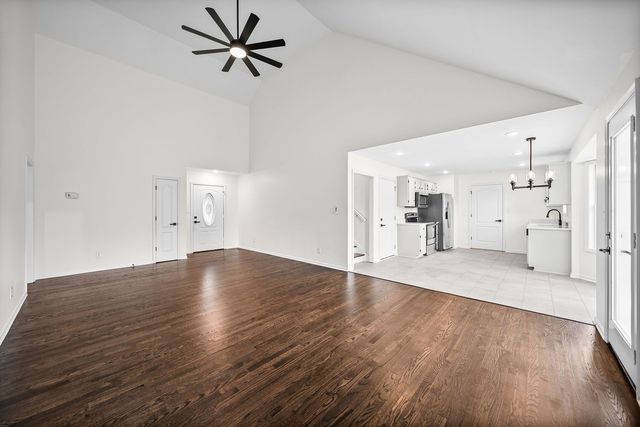 270 Harold Dr, Clarksville, TN 37040