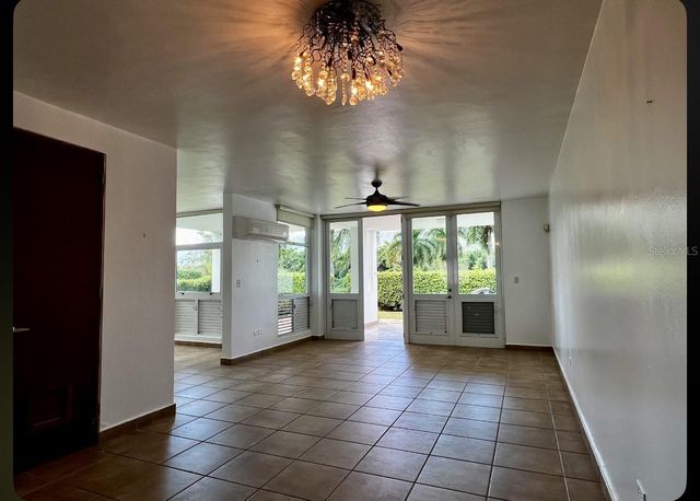 I30 VILLAS DE GOLF, Juncos, PR 00777