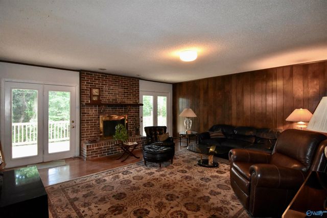 5805 Jones Valley Drive SE, Huntsville, AL 35802