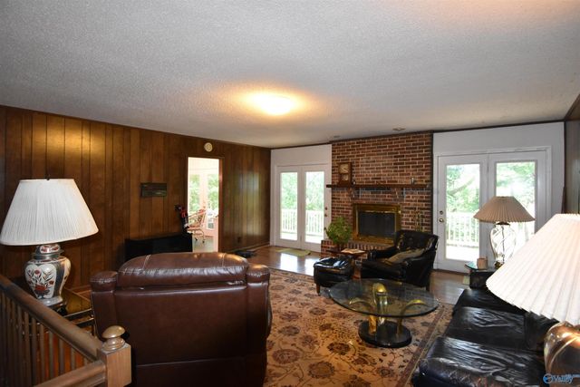 5805 Jones Valley Drive SE, Huntsville, AL 35802