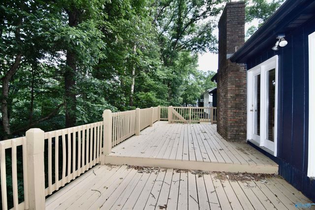 5805 Jones Valley Drive SE, Huntsville, AL 35802