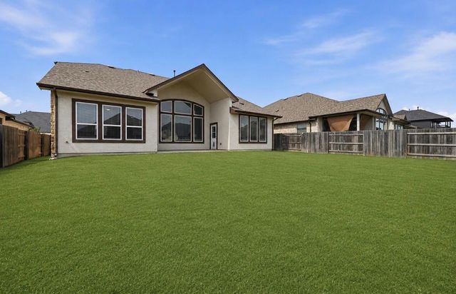 203 Soft Elm DR, Buda, TX 78610
