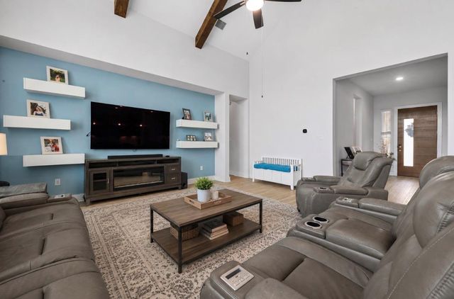 203 Soft Elm DR, Buda, TX 78610