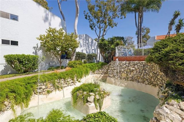814 Camino Real 104, Redondo Beach, CA 90277