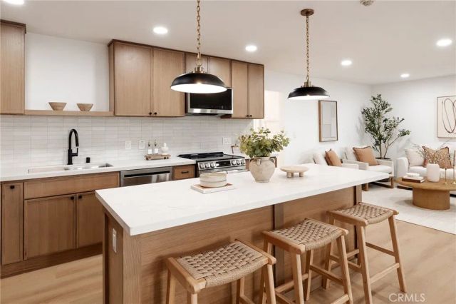 814 Camino Real 104, Redondo Beach, CA 90277
