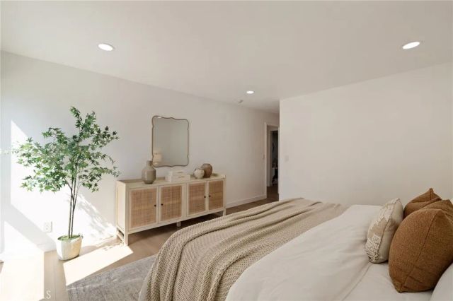 814 Camino Real 104, Redondo Beach, CA 90277