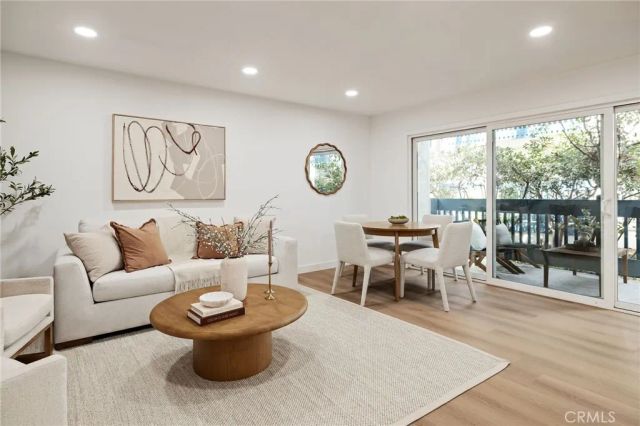 814 Camino Real 104, Redondo Beach, CA 90277
