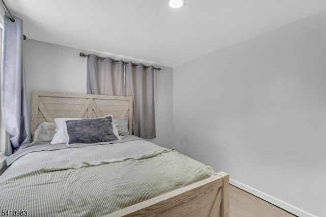 165 Glenside Trl, Byram Twp., NJ 07871