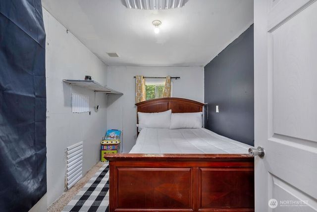 3303 E Harstine Island Road S, Shelton, WA 98584