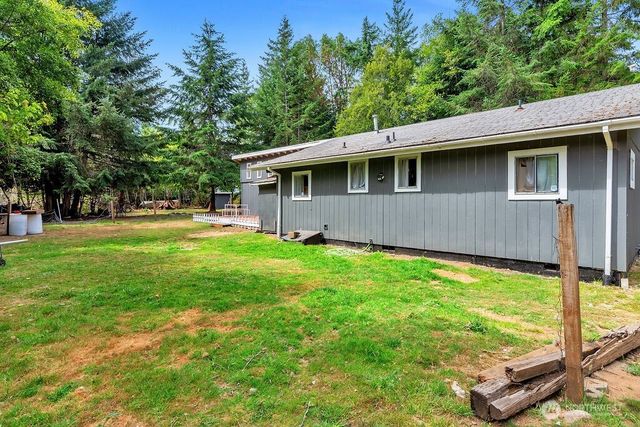 3303 E Harstine Island Road S, Shelton, WA 98584