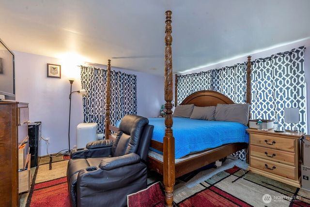 3303 E Harstine Island Road S, Shelton, WA 98584