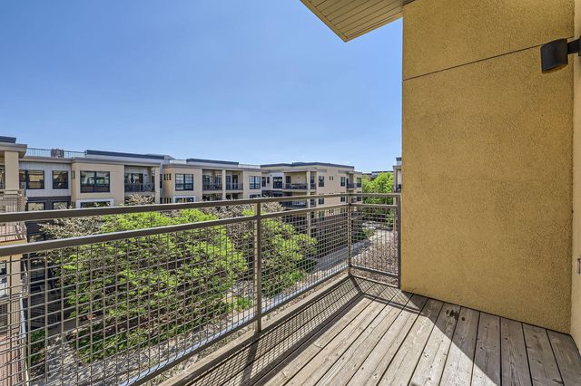 820 Emerald Street 402, Saint Paul, MN 55114