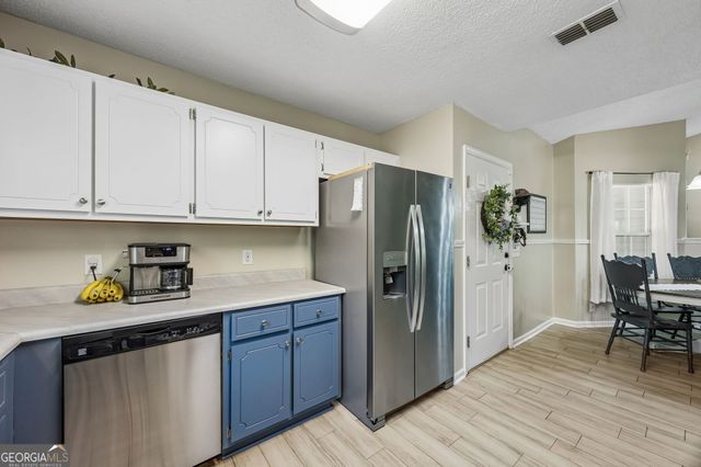109 Lake Crest Drive, Kingsland, GA 31548
