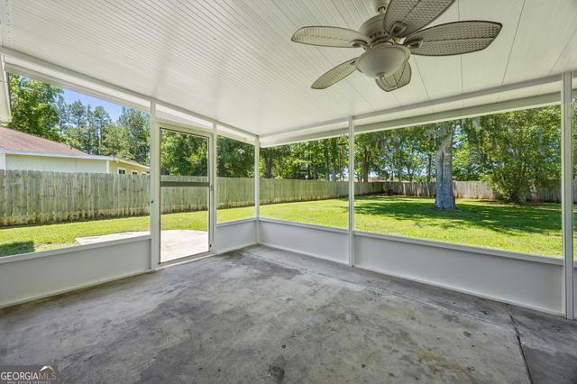 109 Lake Crest Drive, Kingsland, GA 31548