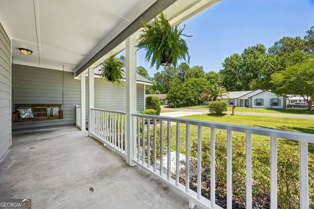 109 Lake Crest Drive, Kingsland, GA 31548