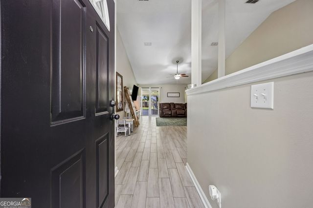109 Lake Crest Drive, Kingsland, GA 31548