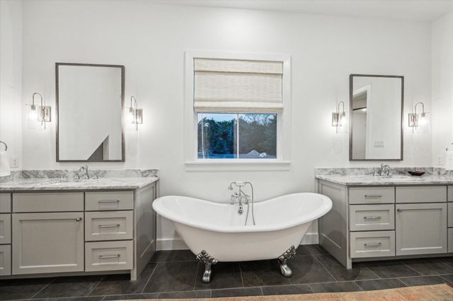 13167 Fm 389 Road, Burton, TX 77835