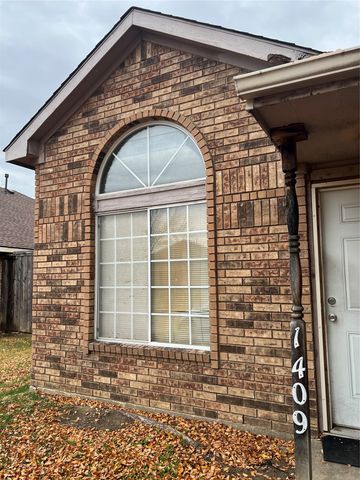 1409 Taylor Drive, Mesquite, TX 75149