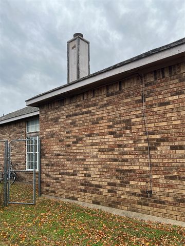 1409 Taylor Drive, Mesquite, TX 75149