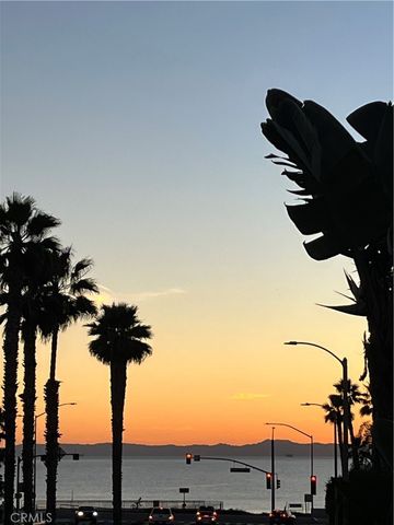 5612 OCEAN VISTA Drive, Huntington Beach, CA 92648