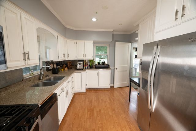 3517 38th Street, Des Moines, IA 50310