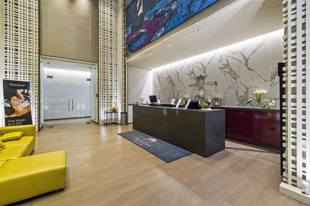 1830 S Ocean Dr 1701, Hallandale Beach, FL 33009