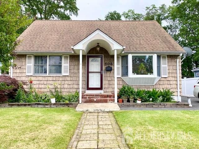506 Jansen Avenue, Avenel, NJ 07001