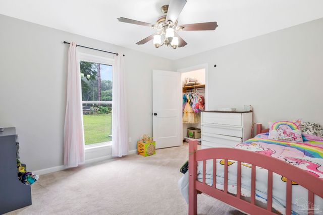 6257 Spanish Oak Ct, Pensacola, FL 32526