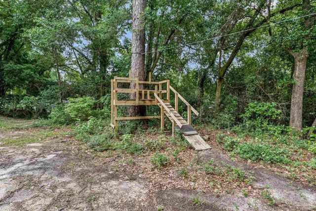 6257 Spanish Oak Ct, Pensacola, FL 32526