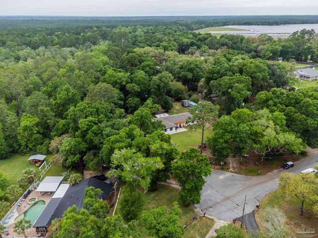 6257 Spanish Oak Ct, Pensacola, FL 32526